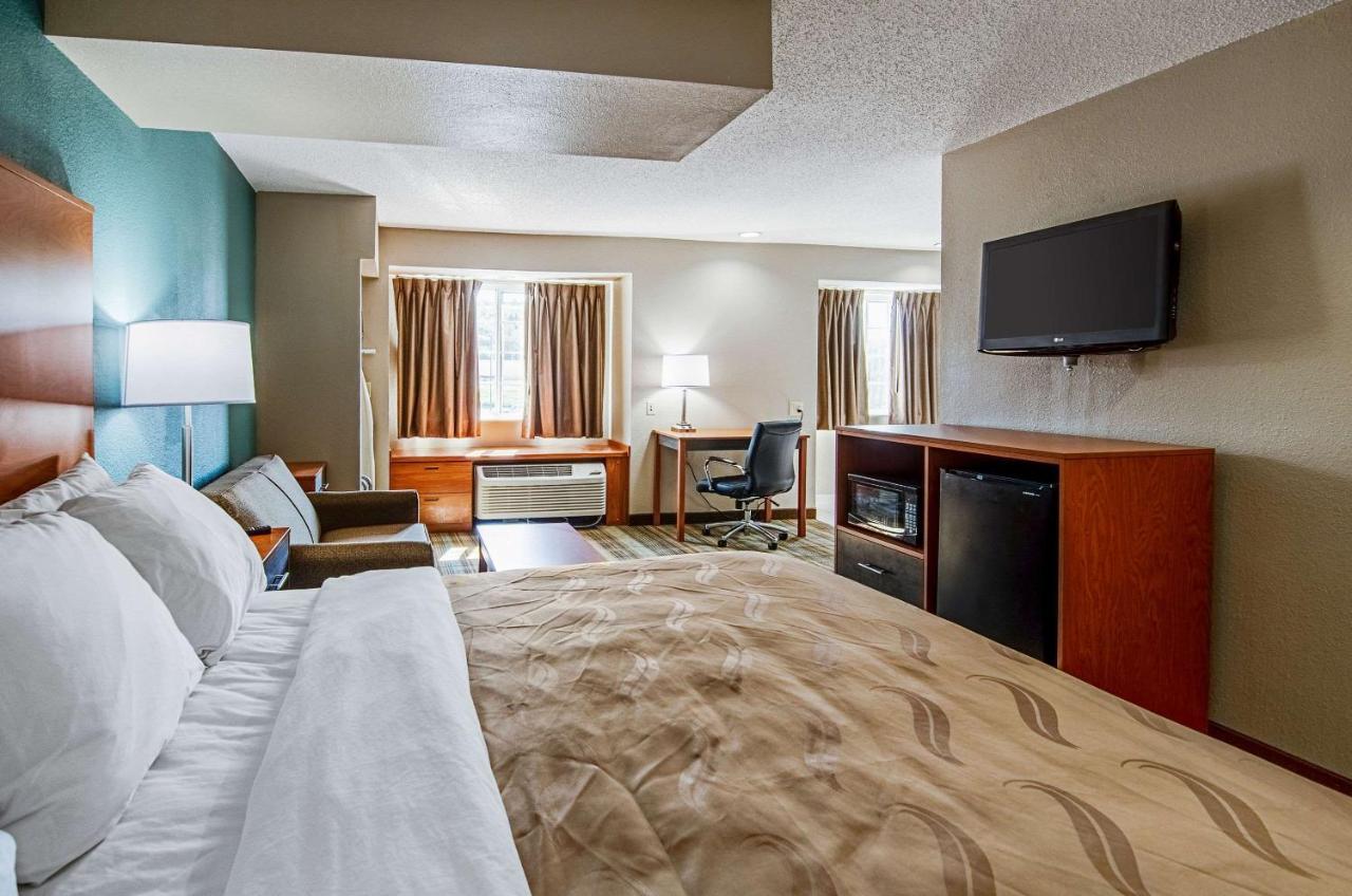 Quality Inn & Suites I-81 Exit 7 Bristol Eksteriør billede